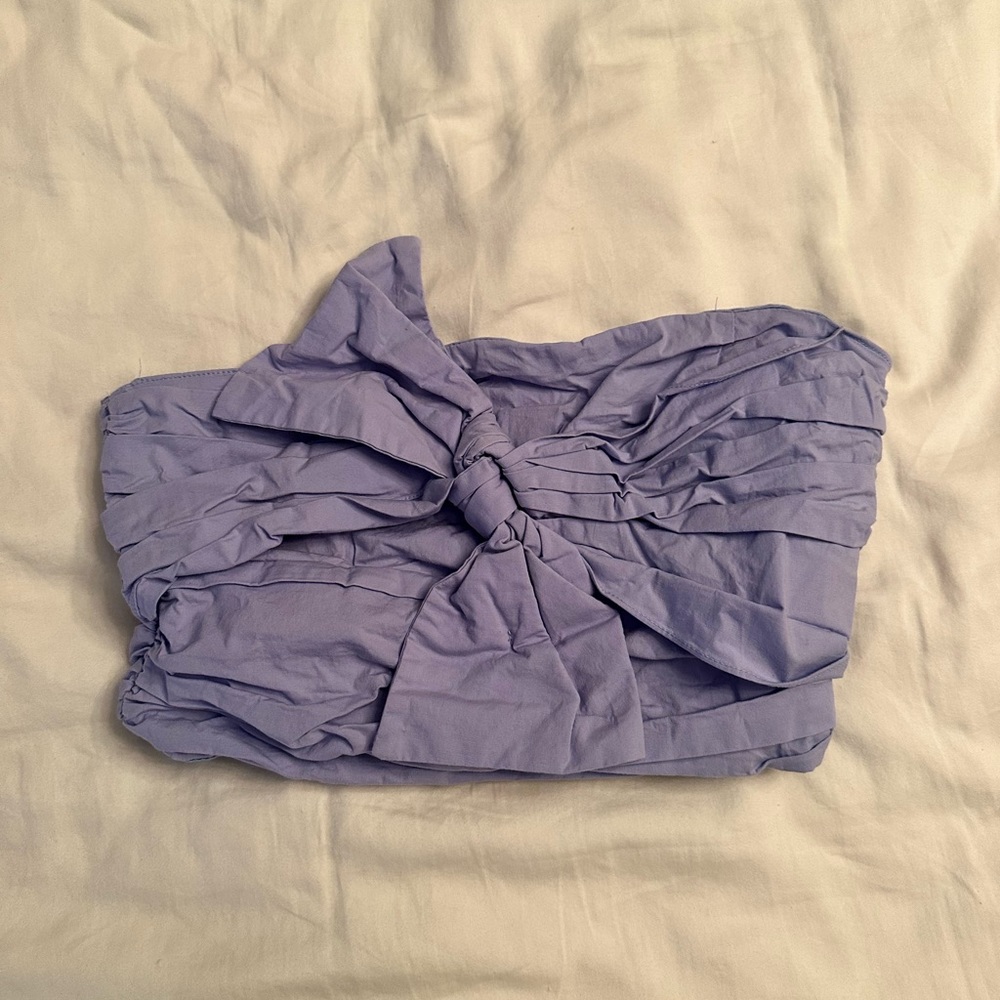 blue crop top